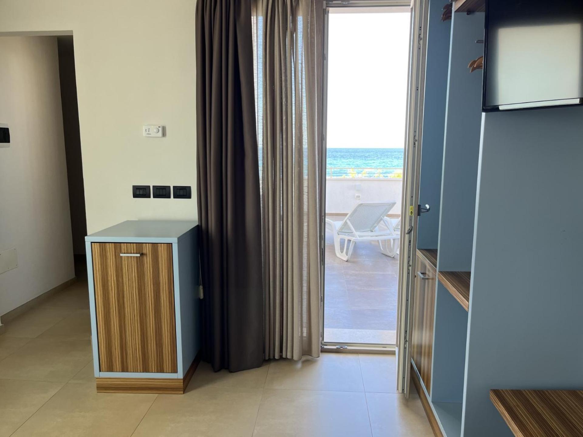 Almare' B&B Torre Santa Sabina Exterior foto
